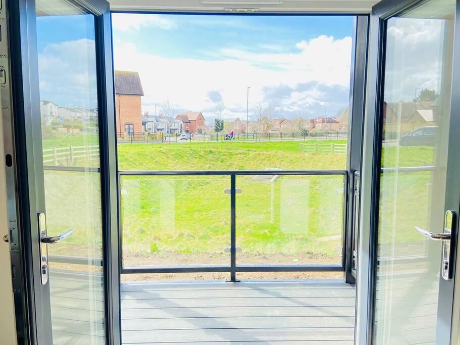 Beautiful, Brand New Apartment! Cheltenham Exterior photo